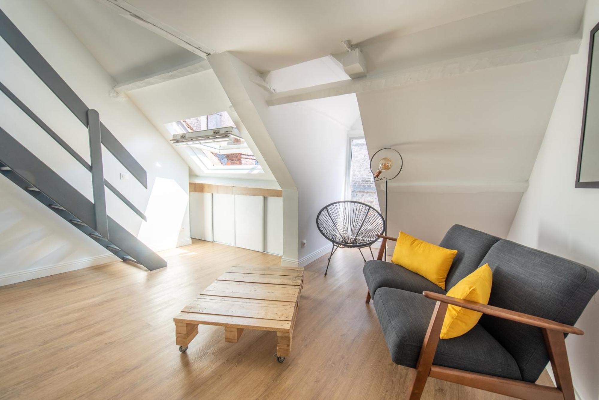 Au Nouveau Boulonnais - 4 Appartements Charmants Pour Couples, Familles Et Groupe D'Amis, Vieille Ville Et Centre Ville De Boulogne Sur Mer Exterior foto